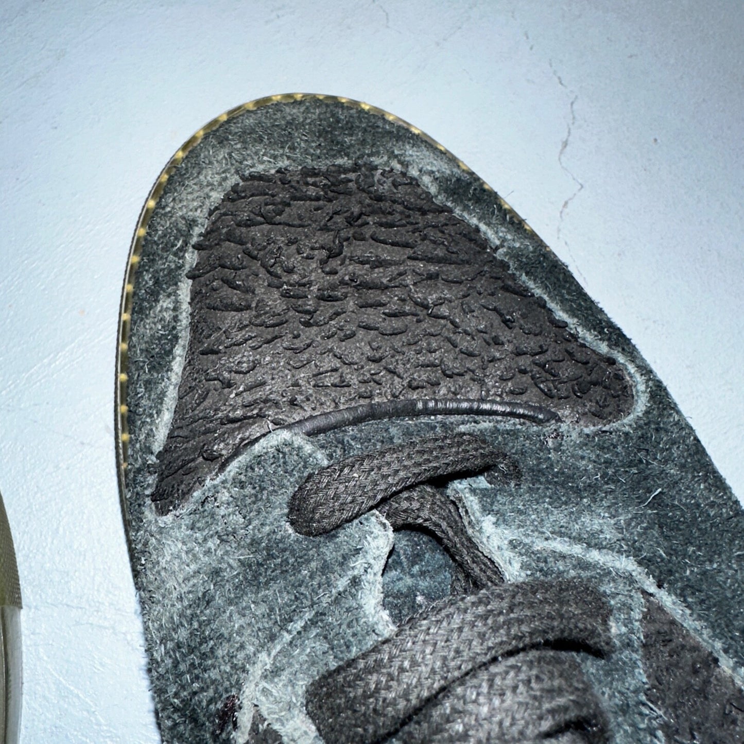 Balenciaga Paris Black Distressed Leather And Suede Sneaker Trainer Mens Size 42