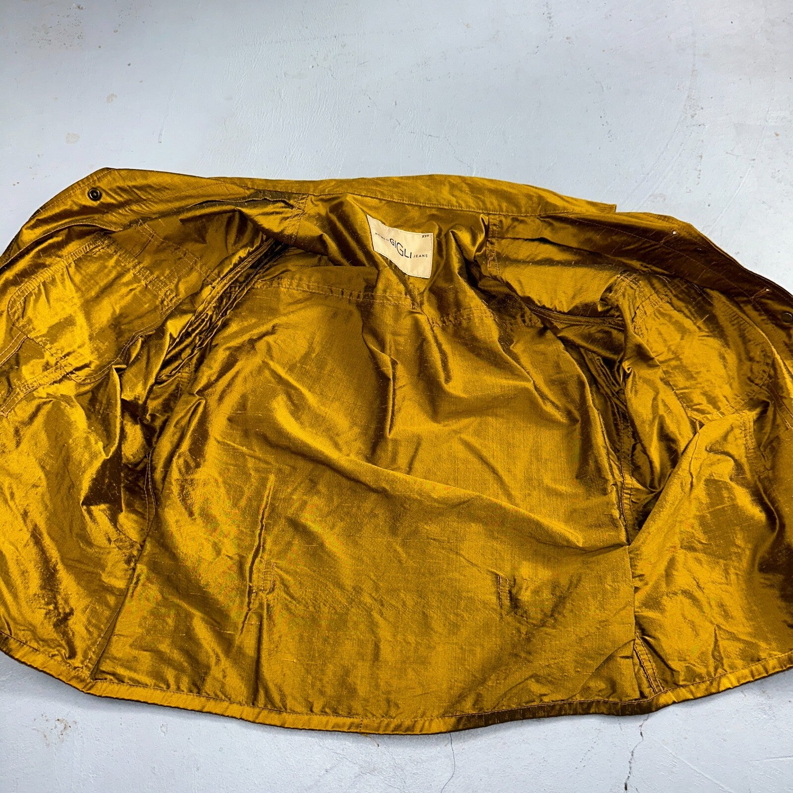 Romeo Gigli Yellow Gold Silk Button Jacket Shirt Blouse VTG Size 42 Italy RARE