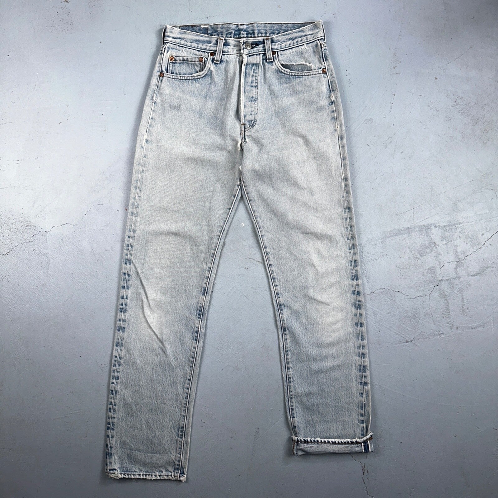 Levis 501 Vintage 80s Redline Selvedge USA XX Jeans Light Wash 66 Act 28x31