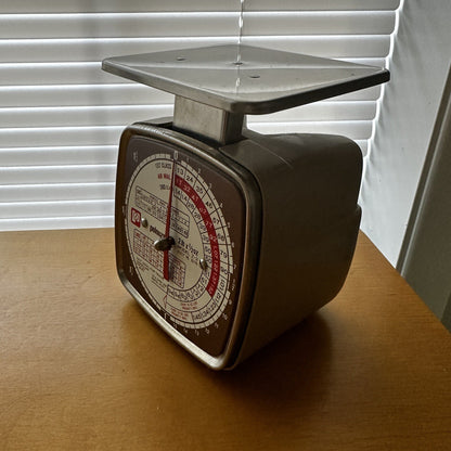 VTG Pelouze Postal Scale 2 Lb Model Y-2 1976 USPS Desk Office 1970s Rare MCM