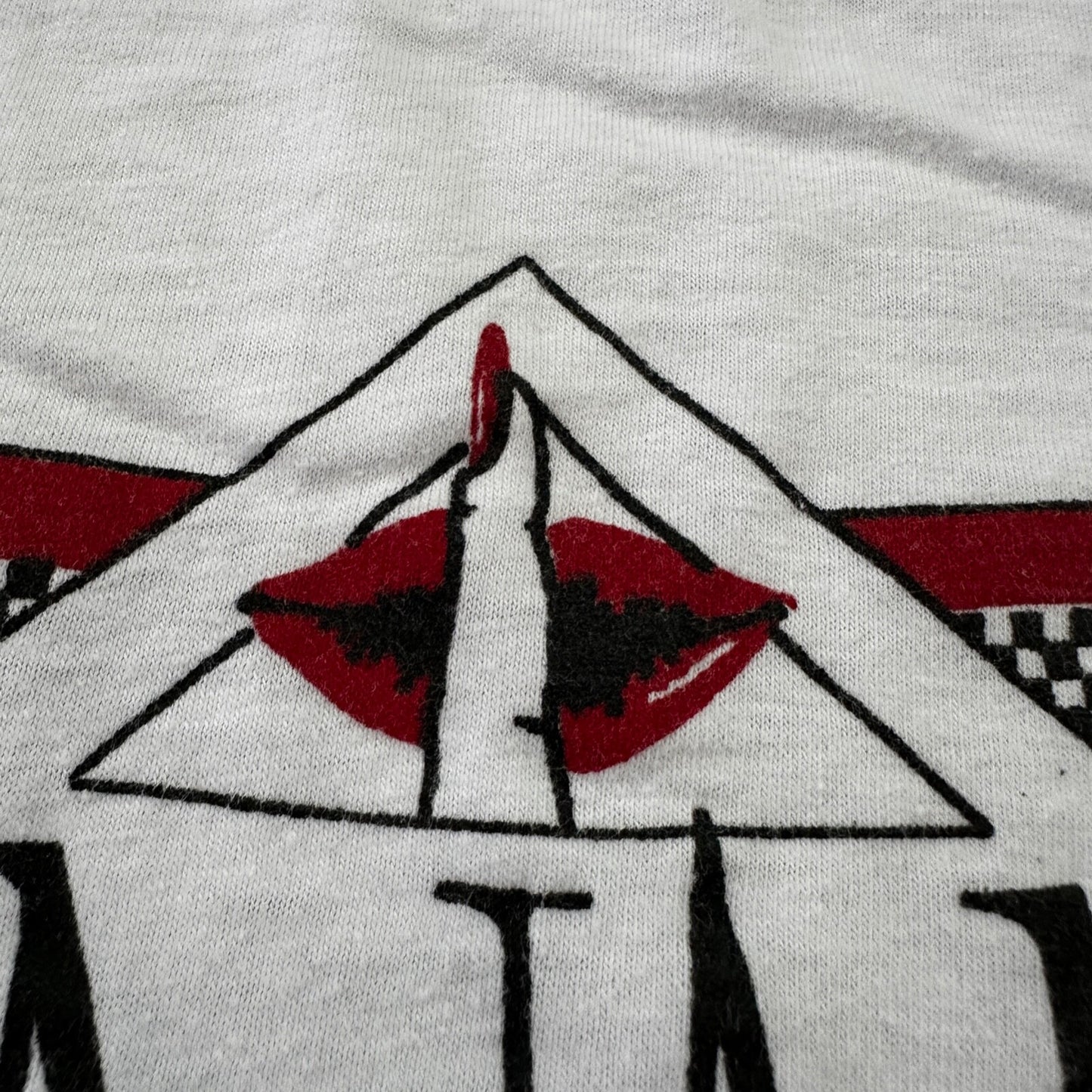 McNary Kissing Lips VTG T Shirt 90s Books High School Keizer Oregon Salem Cool