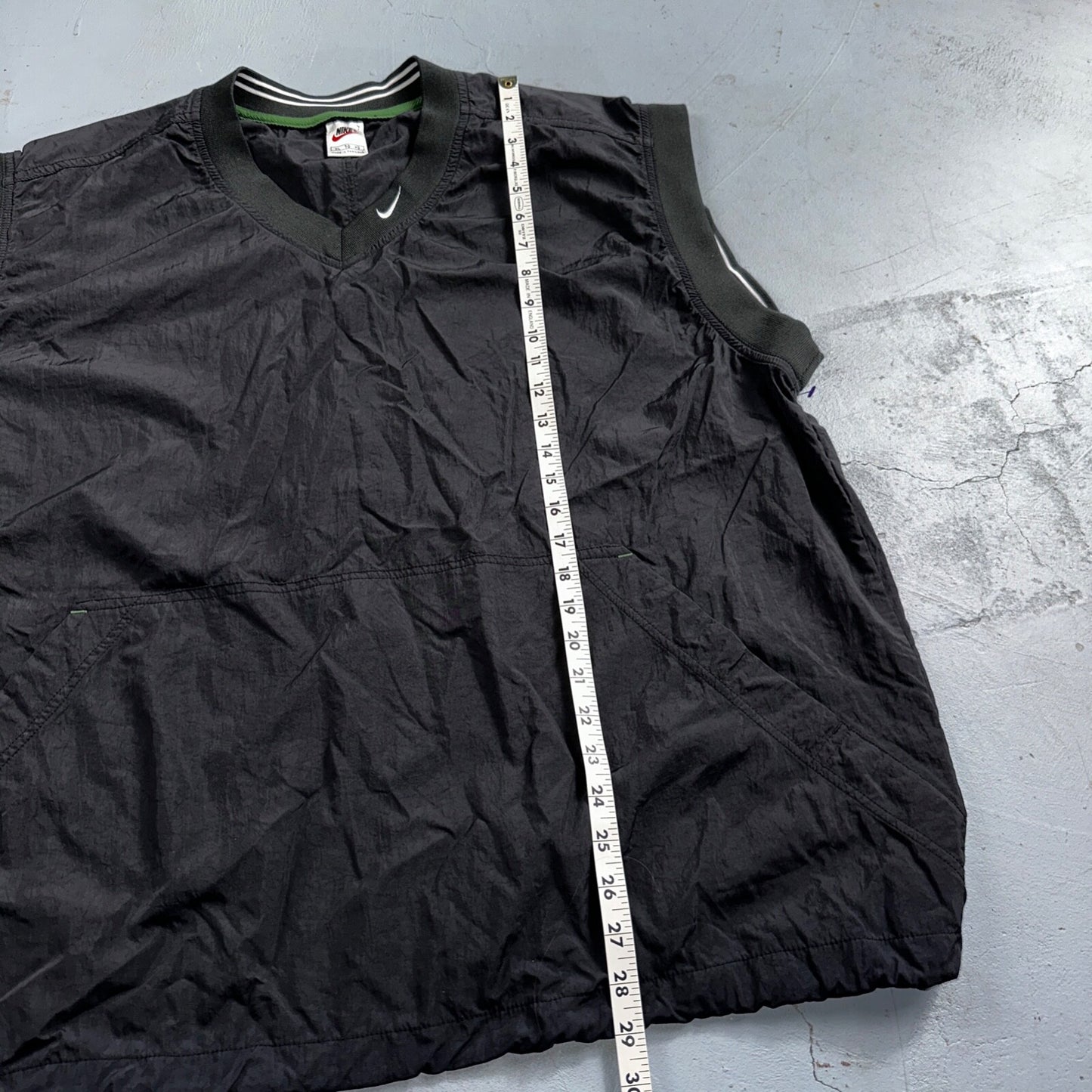 Nike VTG Windbreaker Vest Mens XL Black V-Neck Pockets Nylon Golf 90s 1990s