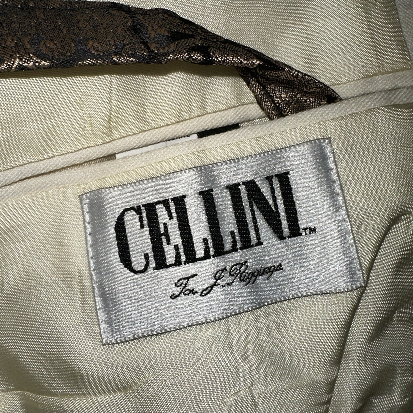 Cellini White 2 Piece Suit Mens 42R 33x26 Solid Double Breasted USA 1980s 80s