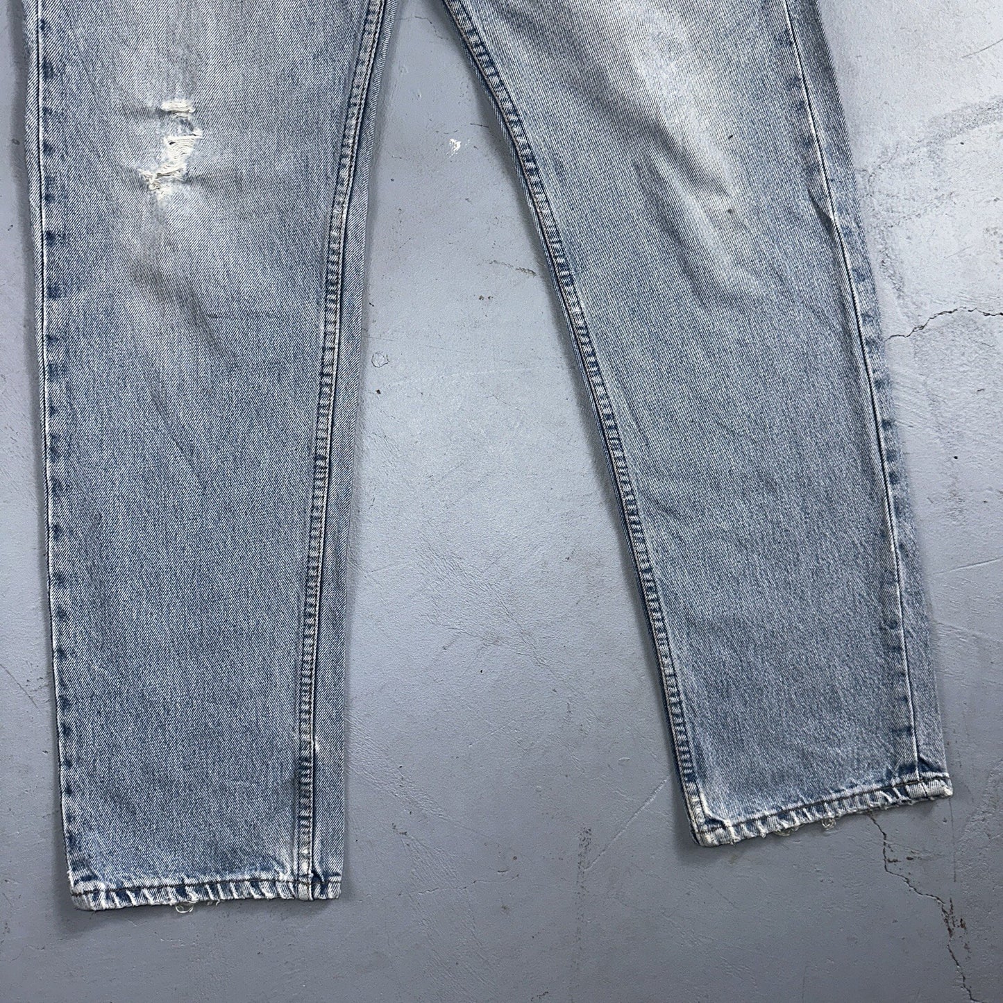 Levis 501 Vintage 90s Straight Leg Jeans 32x30 80s Light Wash Act 28x30 Thrashed