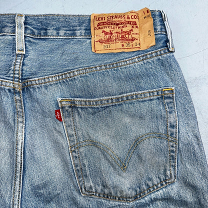 Levis 501 Vintage Y2K XX Straight Leg Jeans Blue Light Wash 35x34 Act 34x34