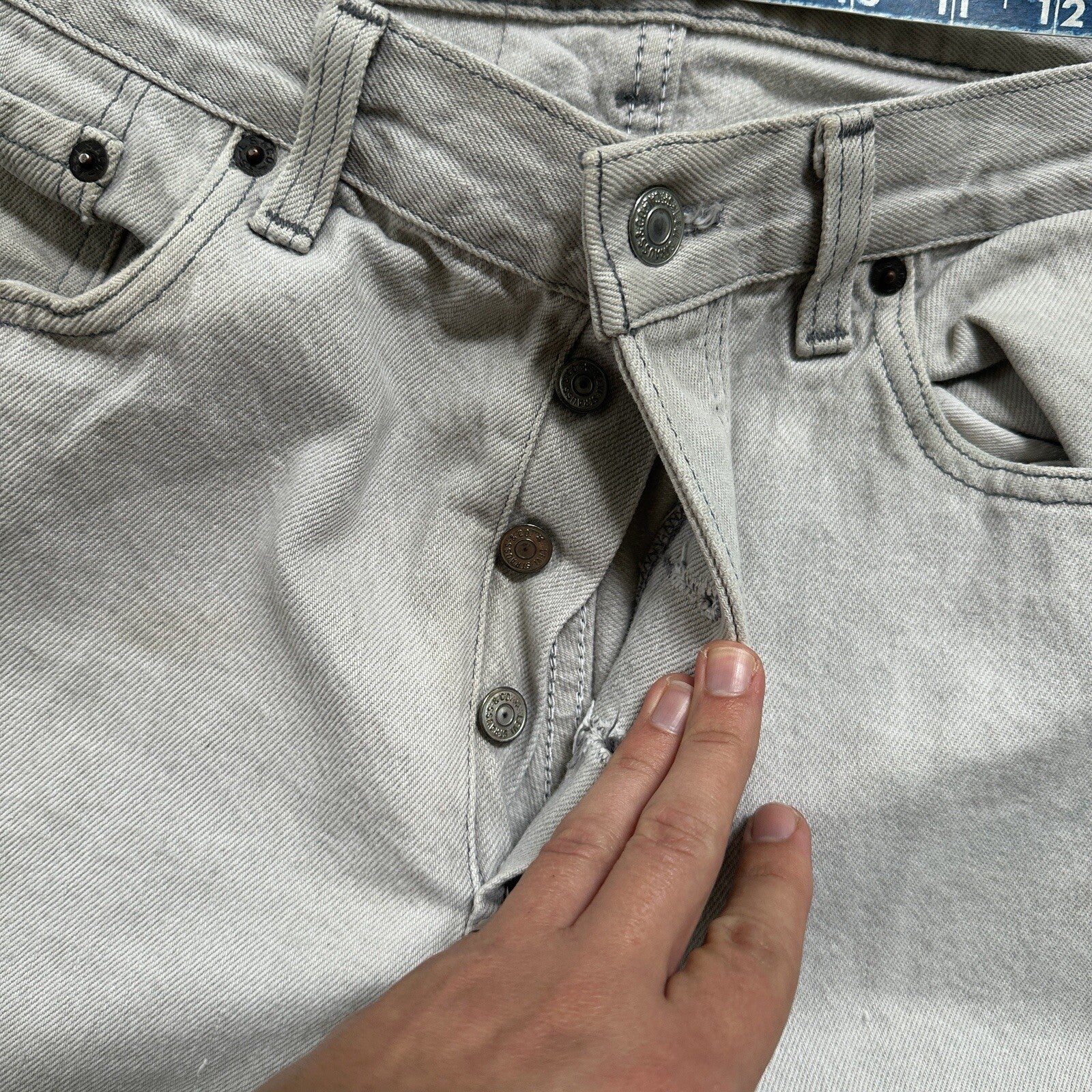 VTG 90s Levis 501 Button Fly 34x32 USA Tag Jeans Grey Wash XX Act 31x31