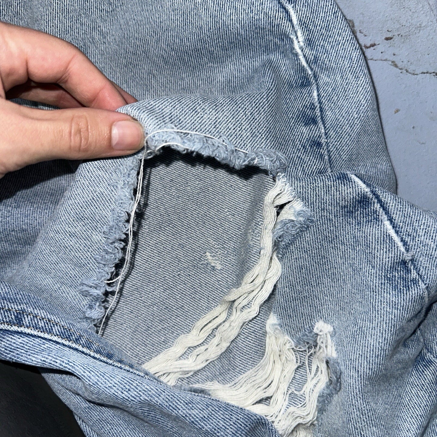 Carhartt B17 DST Relaxed Fit Denim Blue Jeans Mens 40x32 Workwear Denim