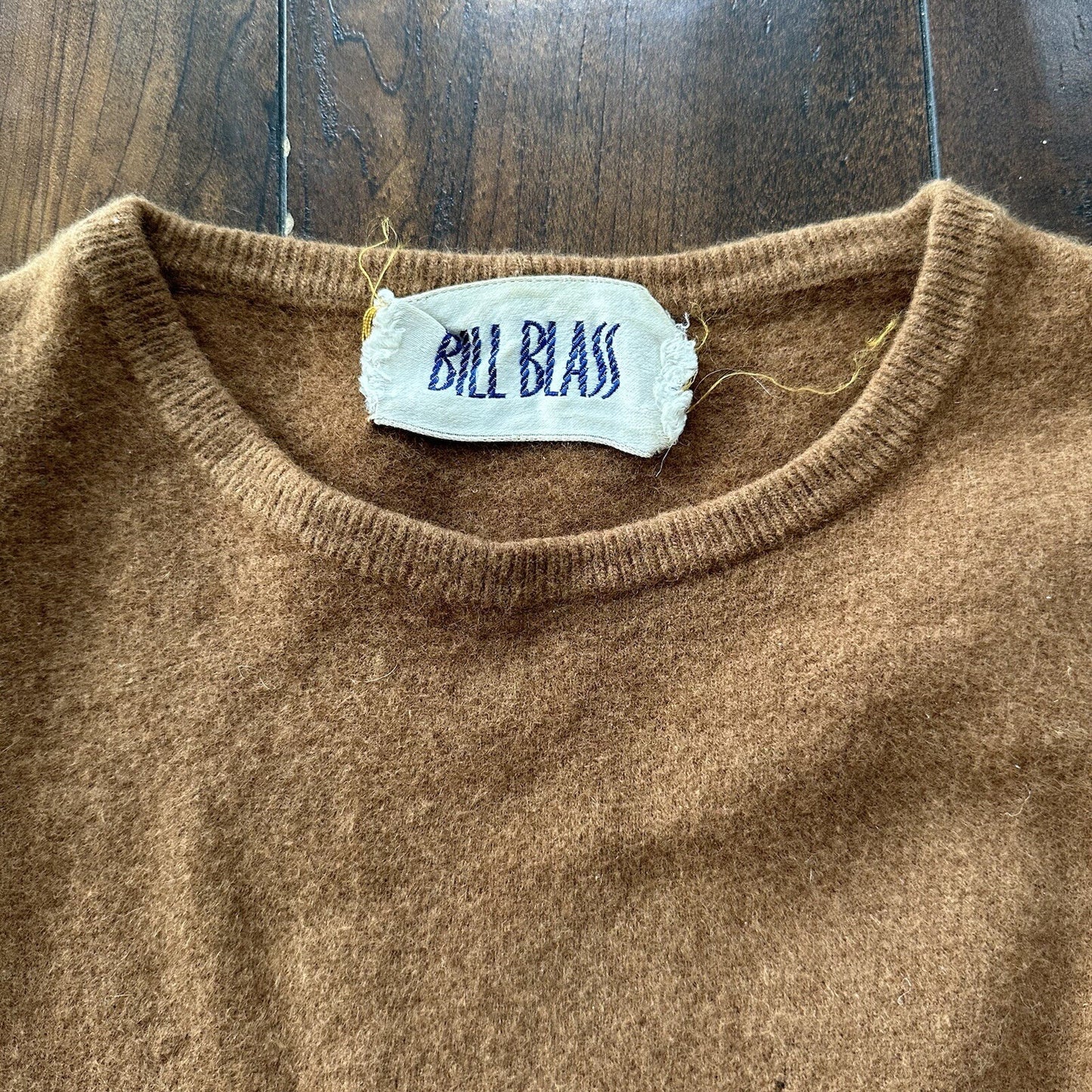 Vtg 70s Bill Blass Women's Casual Brown Sweater Cardigan Small USA 80s Wool