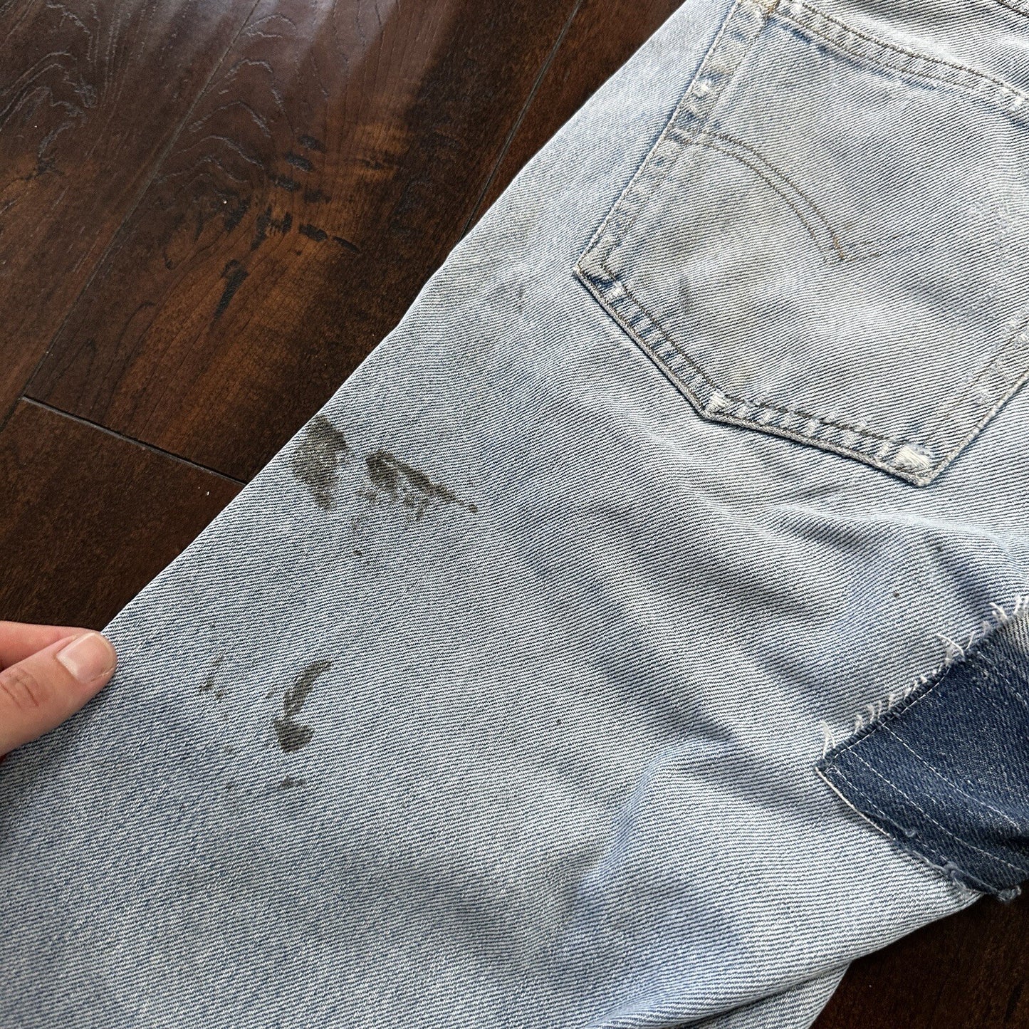 Levis Vintage 80s Redline Selvedge USA 501 Light Wash Jeans 66 30x28 Thrashed