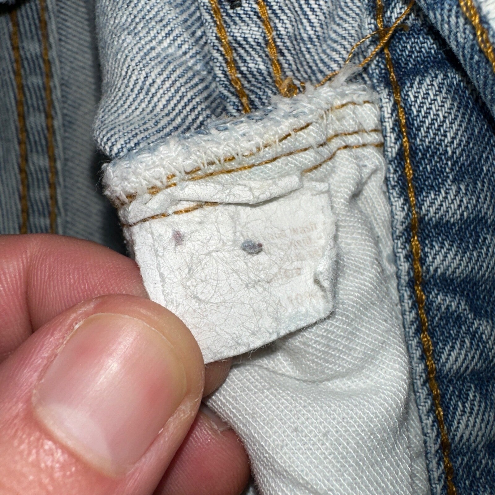 Levis 501 Vintage 80s Redline Selvedge USA XX Jeans Light Wash 66 Act 27x31