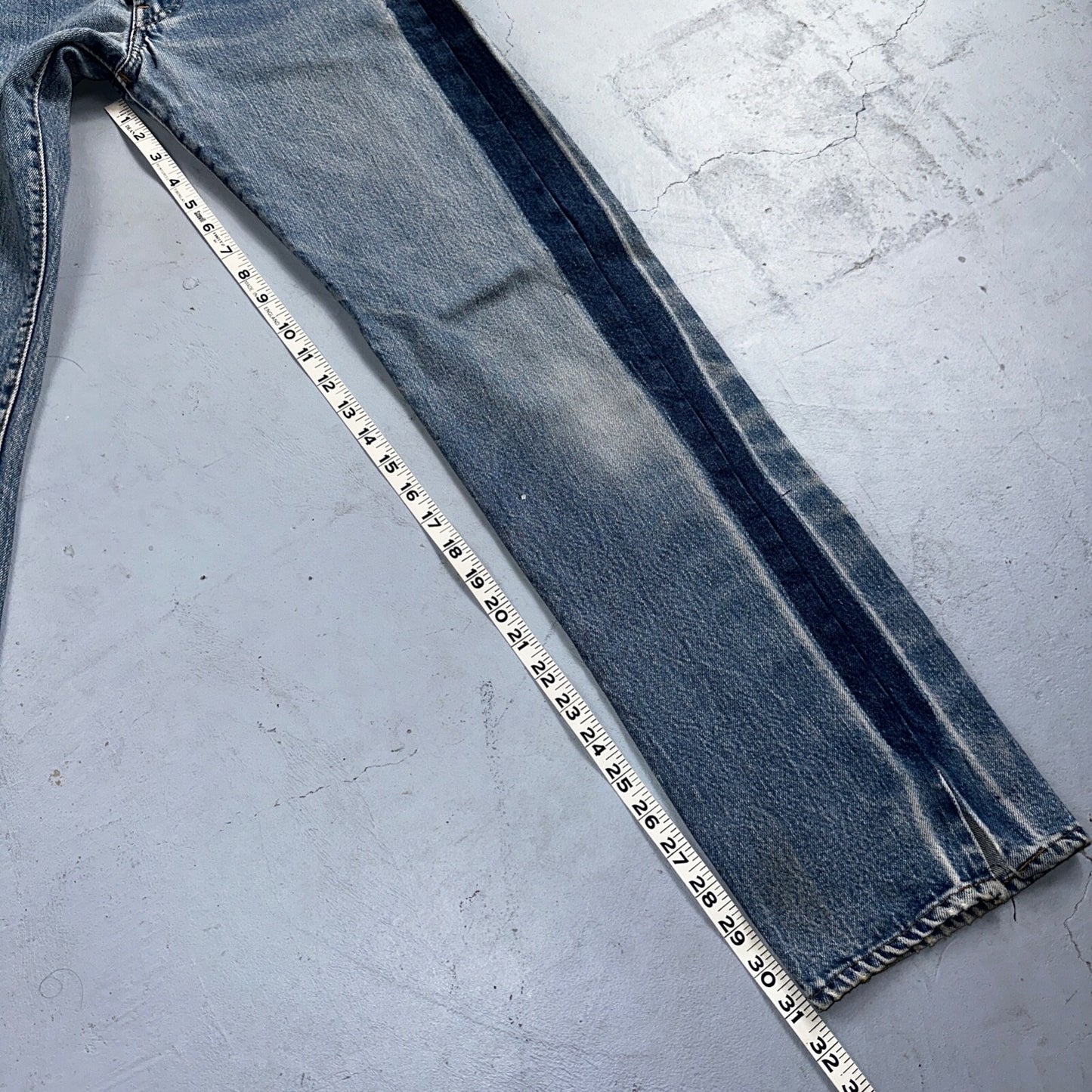 Levis 501 Vintage 80s Redline Selvedge USA XX Jeans Light Wash 28x36 Act 25x31