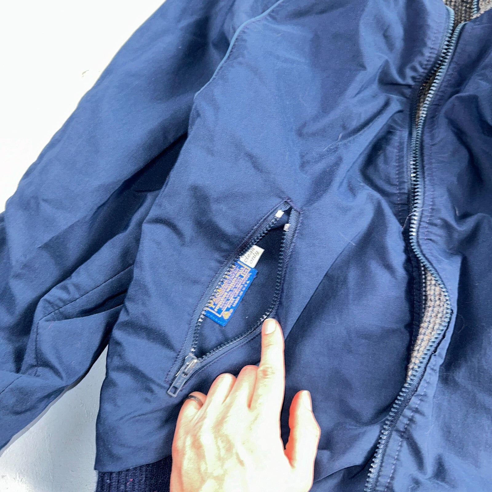 PENDLETON VTG USA Men’s Medium Blue Insulated Wool Bomber Jacket Broken Zipper