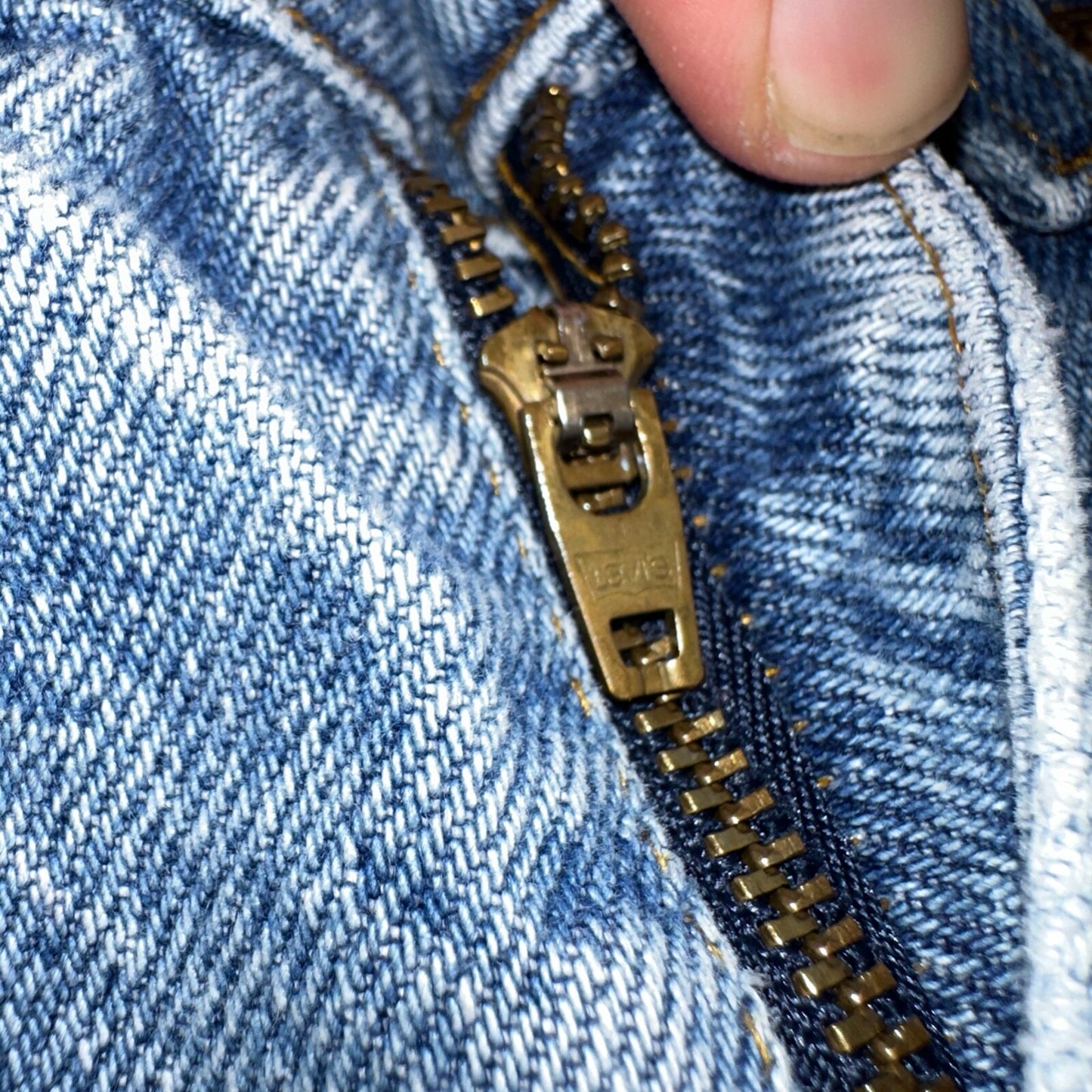 Levis 517 Vintage 80s USA Boot Cut Leg Jeans Light Wash Orange Tab Act 32x30