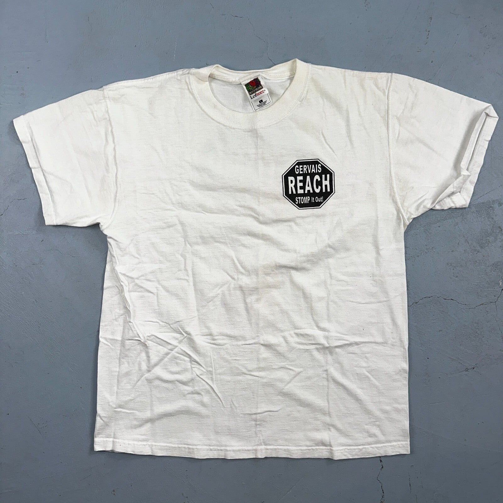 Stomp It Out Cigarettes VTG T Shirt 90s FOTL Smoking Kills Shoe Hiking STOP