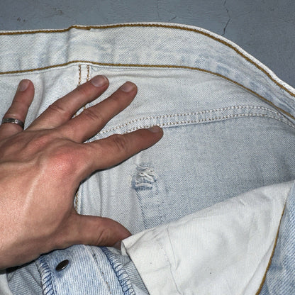Levis 501 Vintage 90s Y2K XX Straight Leg Jeans Blue Light Wash 34x36 Act 33x31