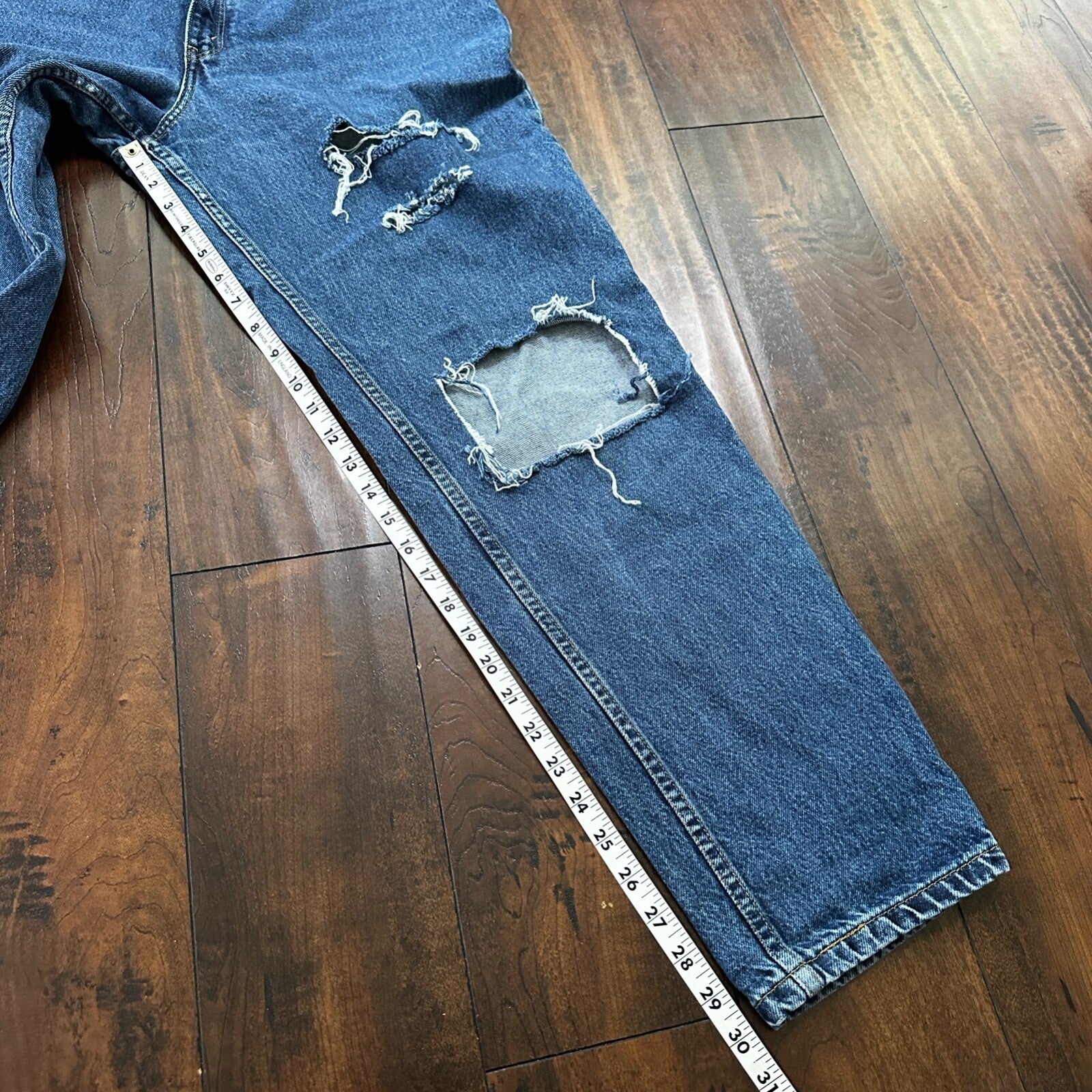 Levis Women Jeans 14 Reg M Blue VTG 550 Relaxed Fit Tapered Blue Wash 31x30