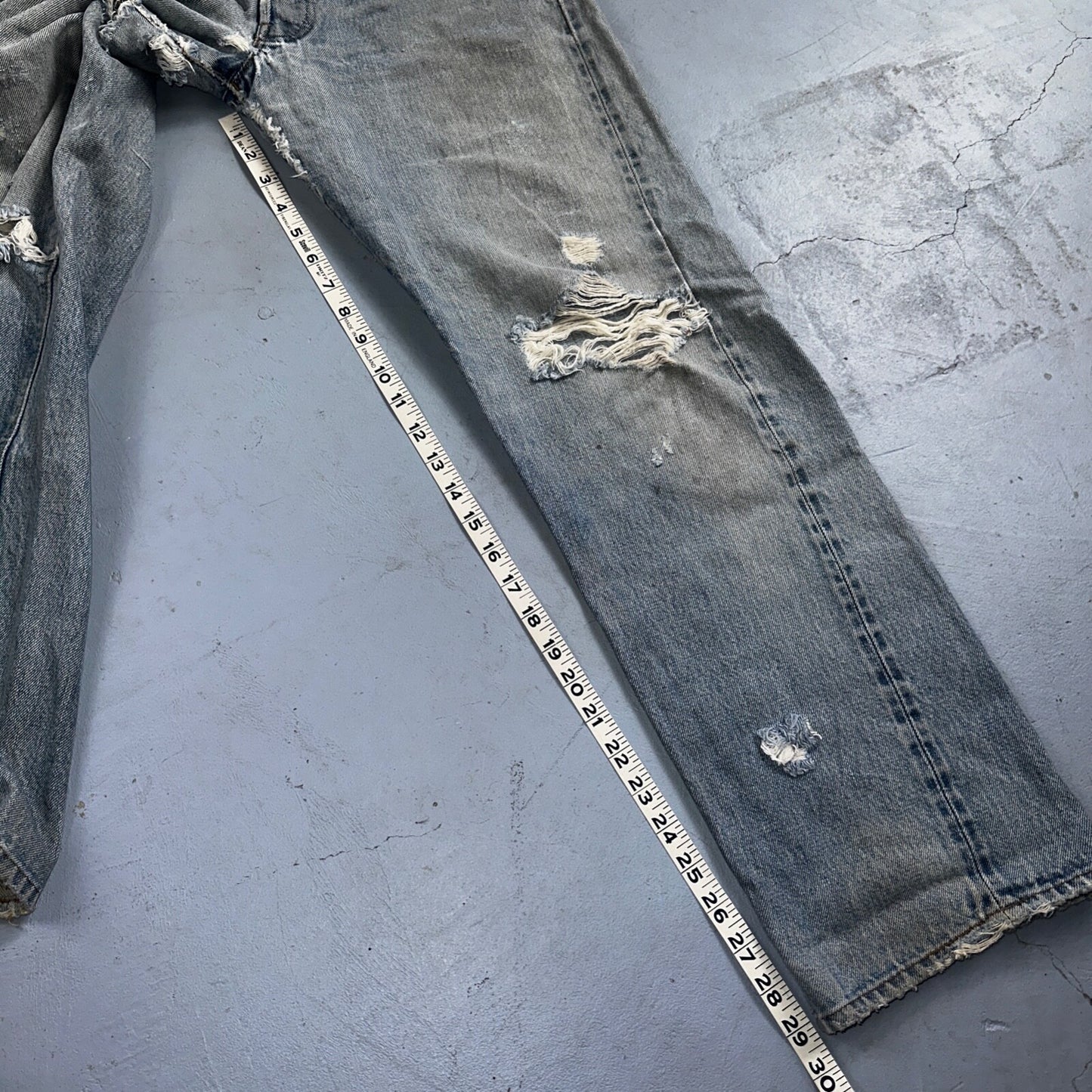 Levis 501 Vintage 80s Redline Selvedge USA XX Jeans Thrashed Light Act 31x29