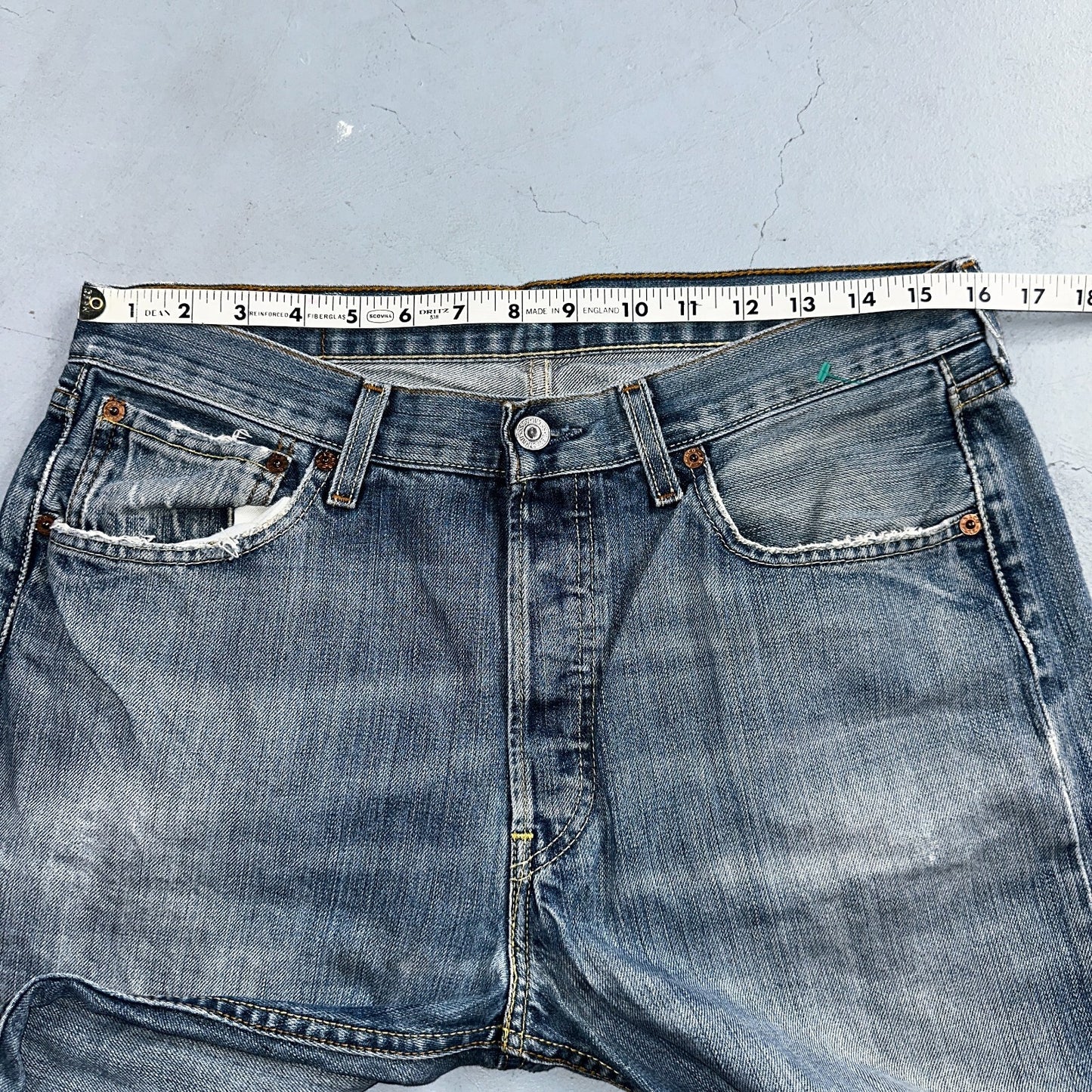 Levis 501 Vintage Y2K XX Straight Leg Jeans Blue Med Wash 33x32 Act 32x31