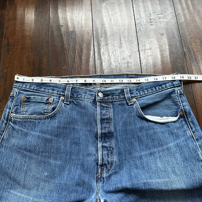 Levis 501 Vintage Y2K Straight Leg XX 2000s Jeans 38x32 Med Wash Act 37x30