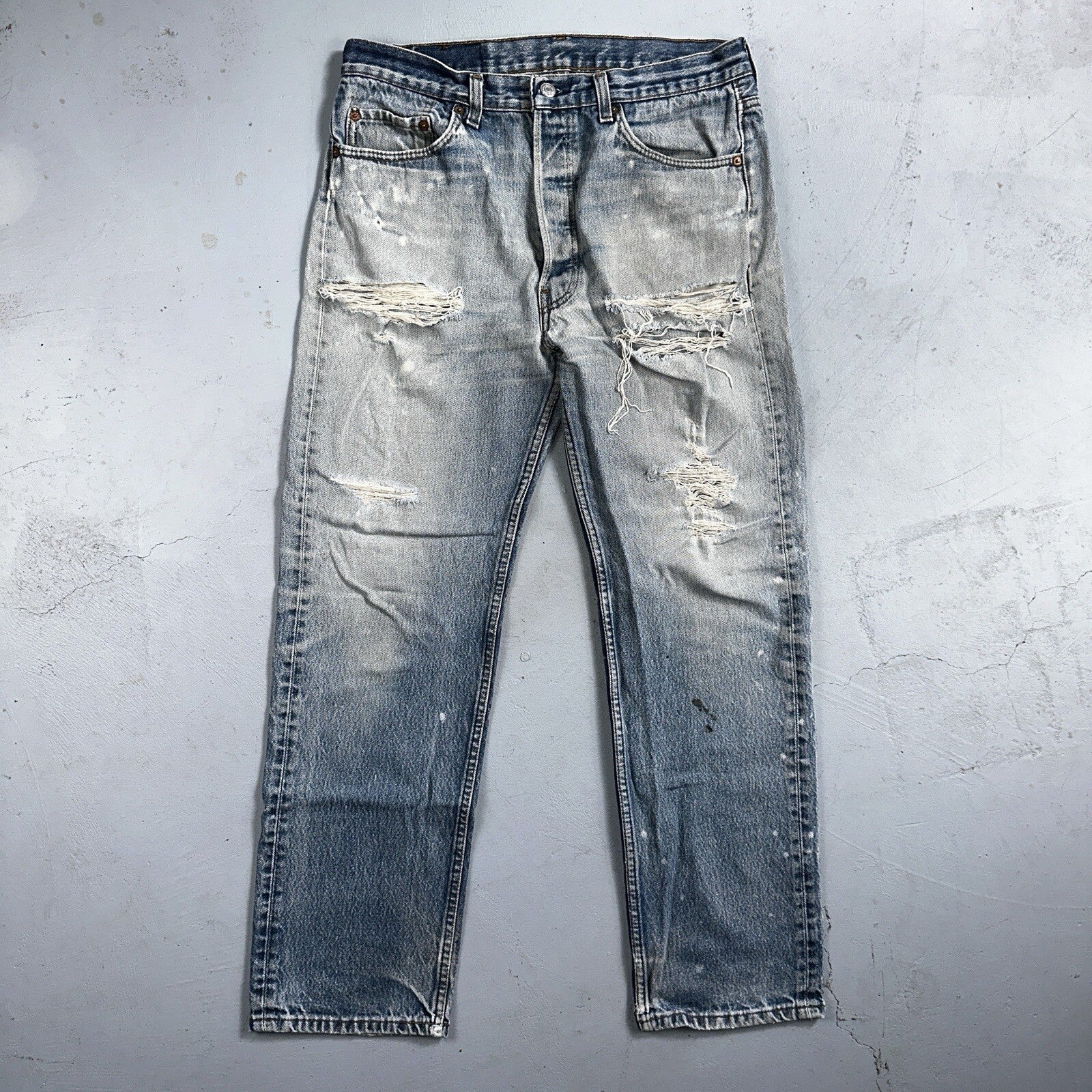 Levis 501 Vintage 90s USA XX Straight Leg Jeans 35x33 Light Wash Act 32x29