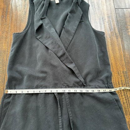 Forever 21 Simple Basic Pattern Romper In White Size L Charcoal Grey/Black