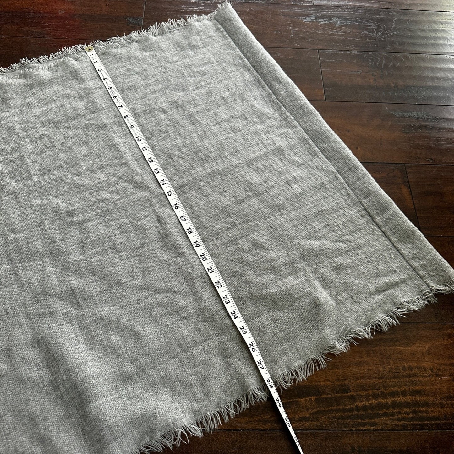 Gray Solid Stitched Scarf Lightweight Heather Winter Used Big Size Cute SQUARE