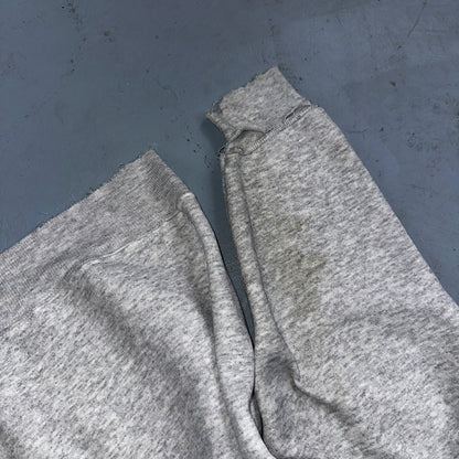 Disney Mickey Mouse VTG Disneyland Gray Fleece Sweatshirt Size XL Thrashed