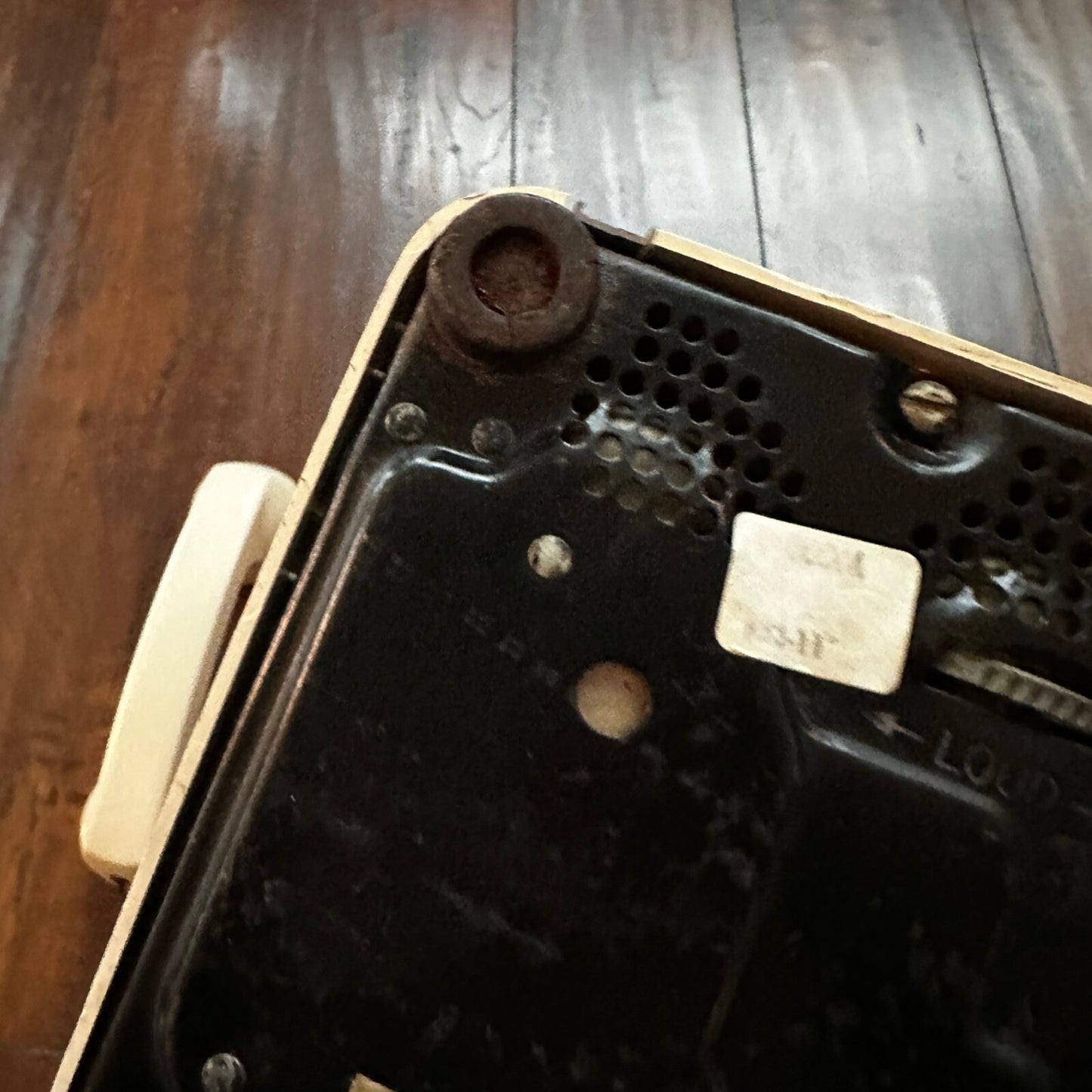 Beige Western Electric Bell System 2500 DM Desk Telephone Push Button Dialing