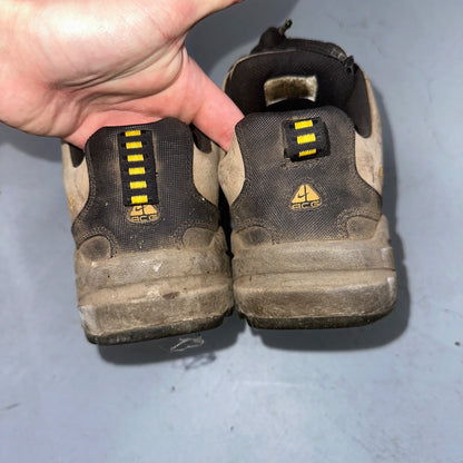 Vintage NIKE ACG Trail Hiking Boots Shoes Mens Size US 10 Brown 307758-071