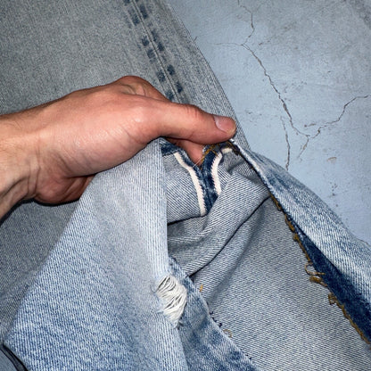 Levis 501 Vintage 80s Redline Selvedge USA XX Jeans Light Wash 28x36 Act 26x31