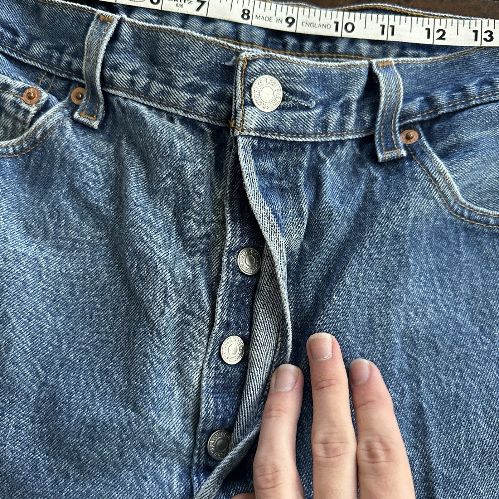 Levis 501 Vintage 90s Straight Leg XX Capri Jeans 36x34 Light Wash Act 32x25