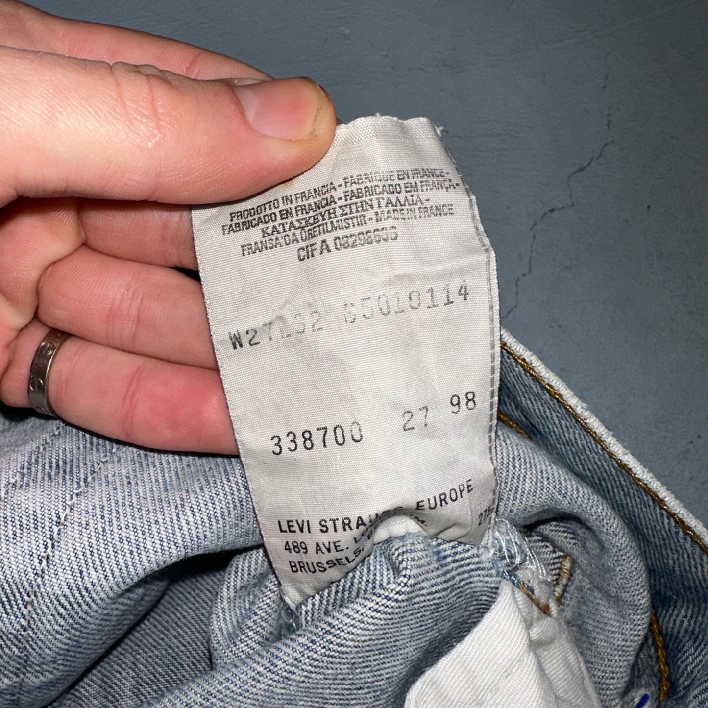 Levis 501 Vintage Y2K Europe Straight Leg Jeans 27x32 90s Light Wash Act 24x30