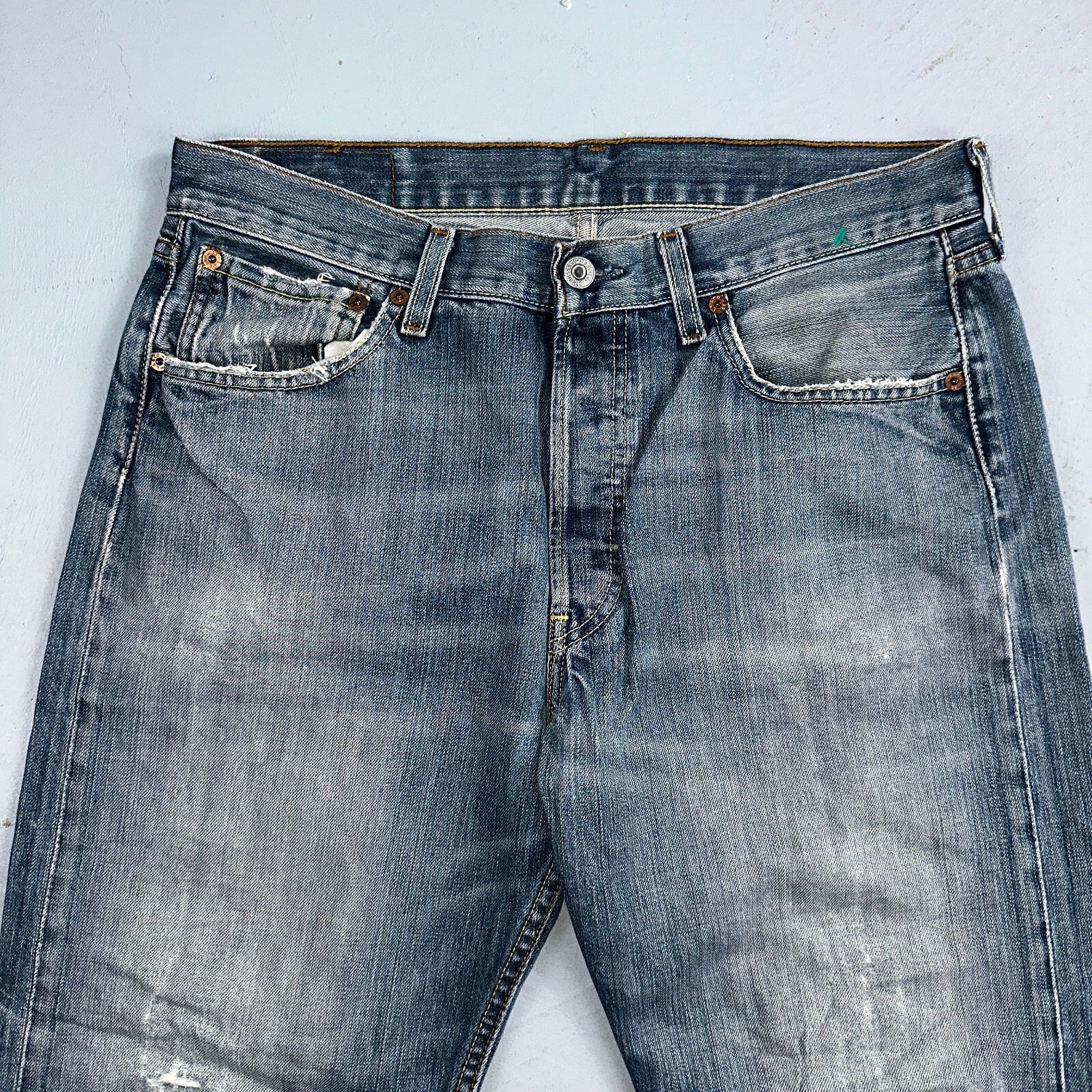 Levis 501 Vintage Y2K XX Straight Leg Jeans Blue Med Wash 33x32 Act 32x31
