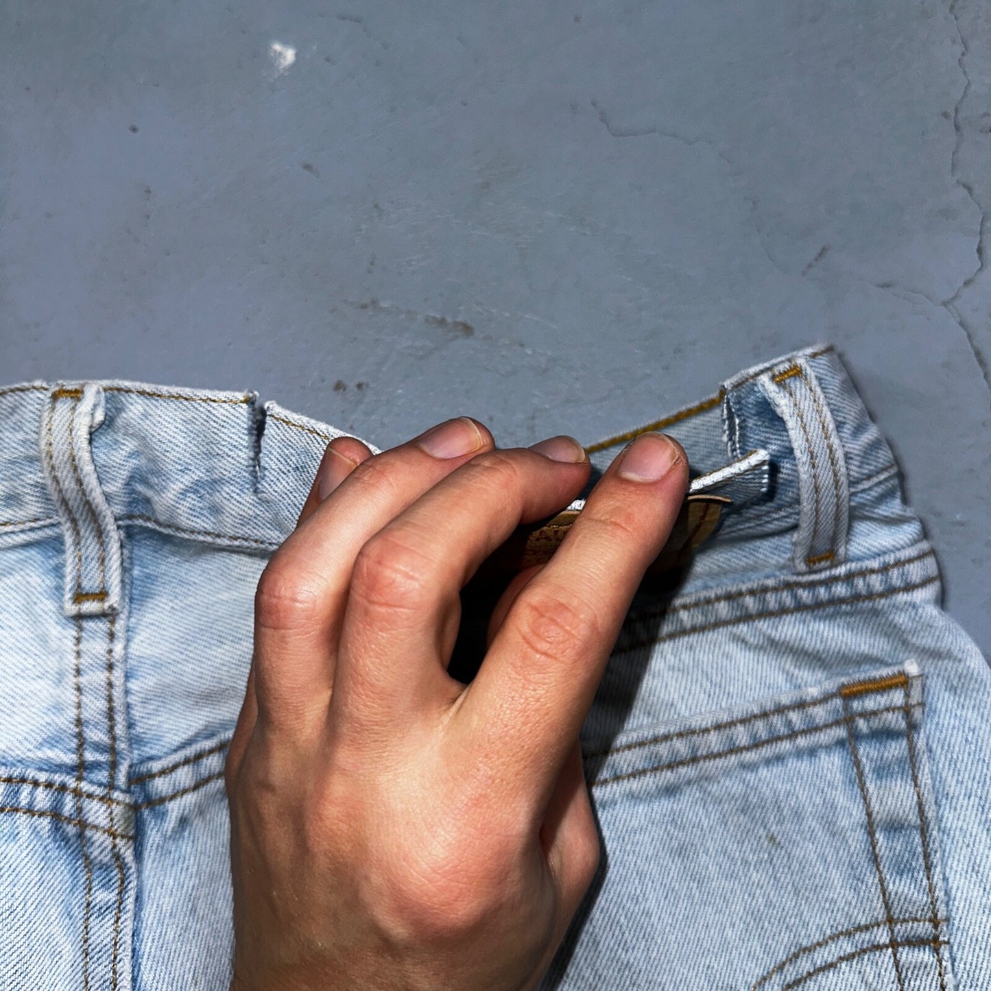 Levis 501 Vintage 90s USA XX Straight Leg Jeans Blue Light Wash 33x34 Act 31x32