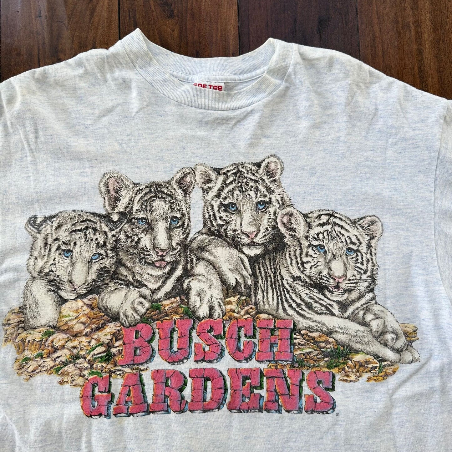 Busch Gardens White Tigers Vintage T Shirt Animals Cats Love Cute Rap Single T