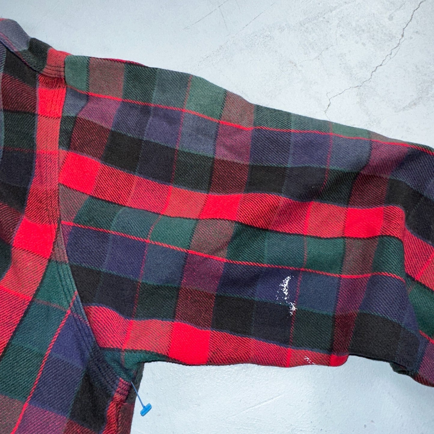 Carhartt Shirt Mens 2XL Red Buffalo Plaid Button Down Long Sleeve Distressed