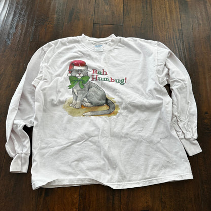 Christmas Cat Funny Vintage T Shirt Angry Peaved Not Happy Love Long Sleeve