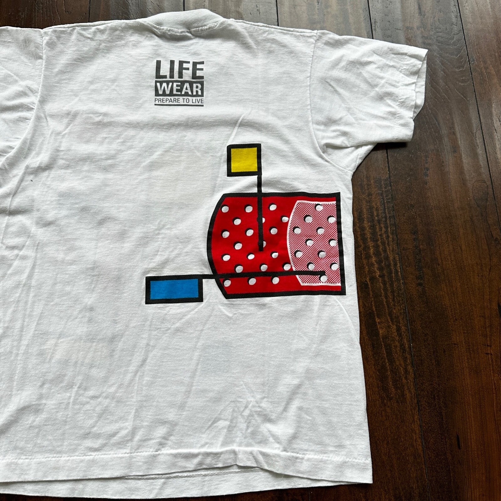 Nurse LIFE Medical Rehab Vintage T Shirt Hospital Human Care Love Abstract Wear