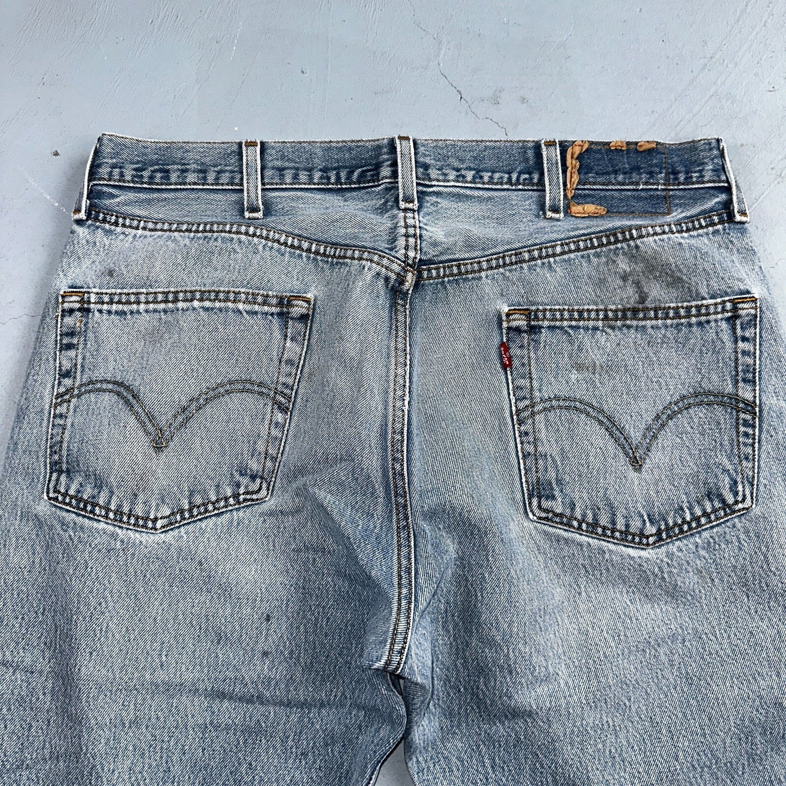 Levis 501 Vintage Y2K XX Straight Leg Jeans 90s Blue Light Wash 38x30 Act 35x26