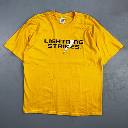 Lightning Strikes VTG T Shirt Oregon PDX Y2K Yellow Graphic Storm Cool Speed