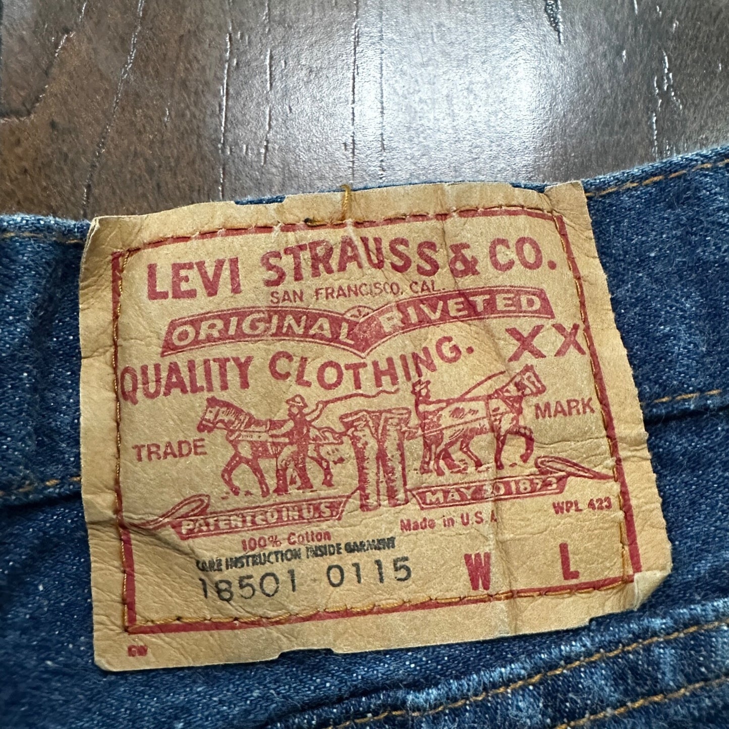 Vintage Levis 501 Jeans Womens 28x28 Denim USA Dark Wash Tapered 18501-0115