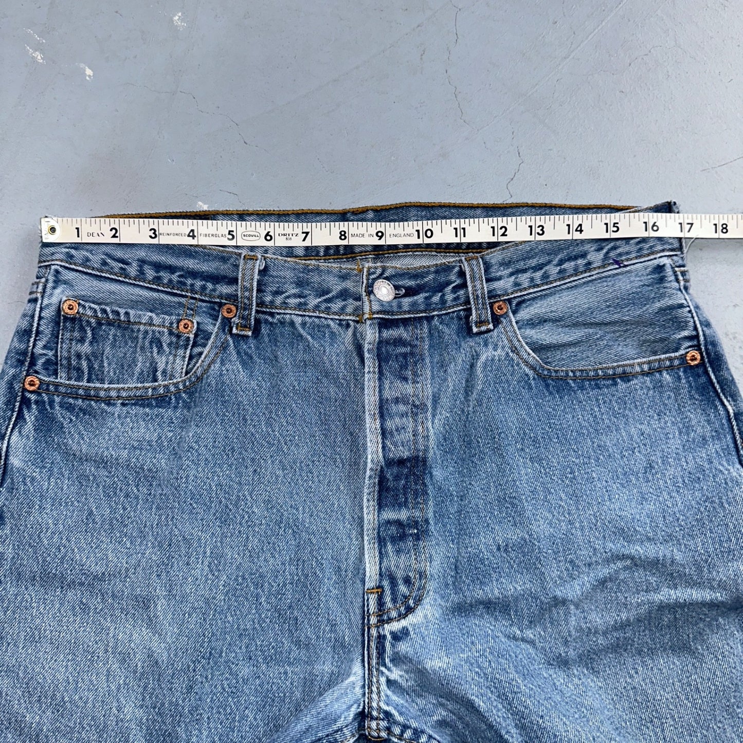 Levis 501 Vintage 90s USA XX Straight Leg Jeans Blue Light Wash 35x34 Act 33x30