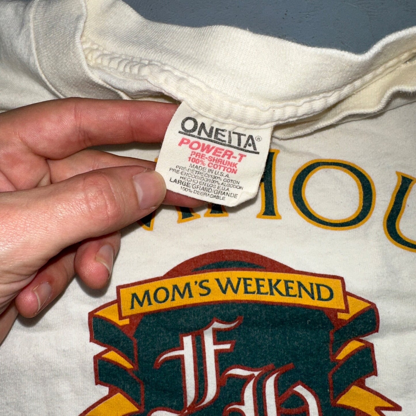 Oneita Moms Weekend VTG T Shirt 90s Single Stitch USA Farmhouse Boho Cool 1995