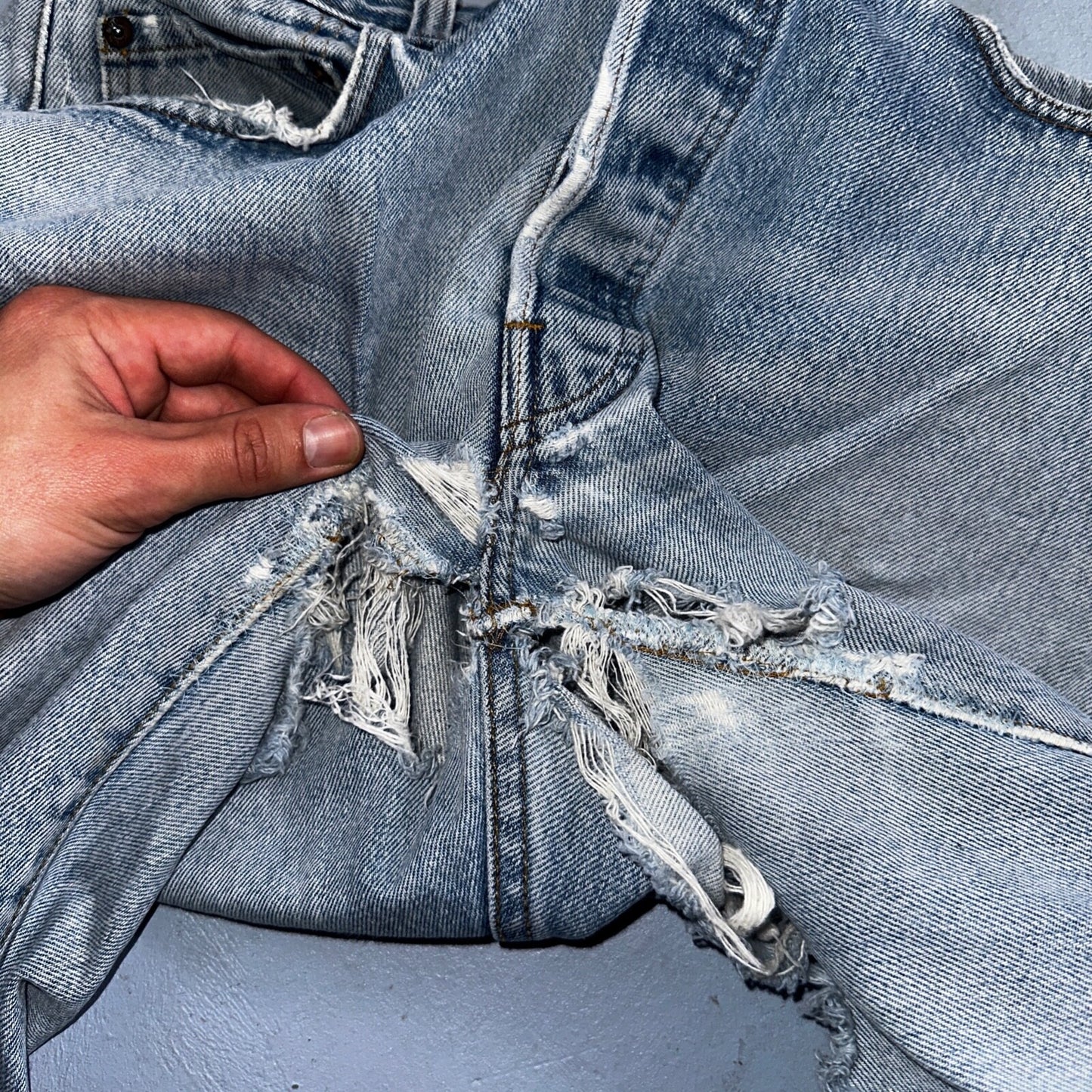 Levis 501 Vintage 80s Redline Selvedge USA XX Jeans Light Wash 35x38 Act 32x33