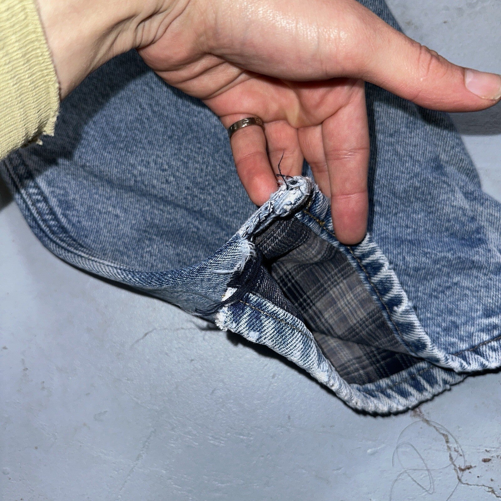 Carhartt Jeans Mens 38x32 Blue Denim Flannel Lined Relaxed Fit Chore Workwear