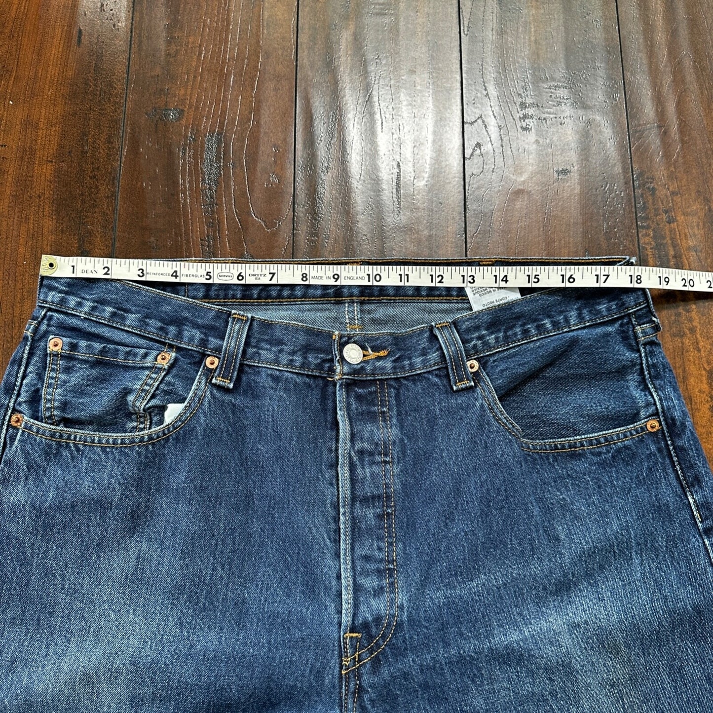 Levis 501 Vintage Y2K Straight Leg XX 2000s Jeans 38x30 Med Wash Act 36x27