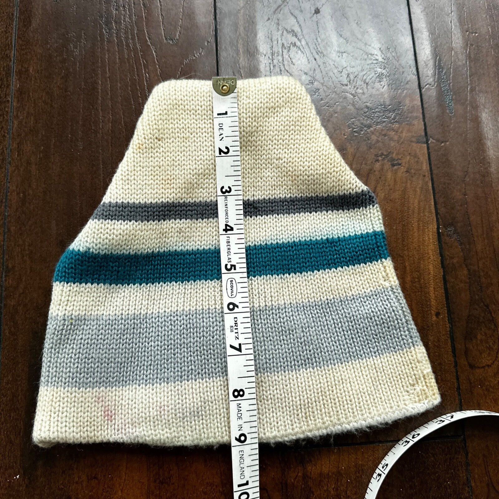 Vintage Hermans 100% Wool Beanie Winter Ski Hat Unisex White Blue Stripe Cap