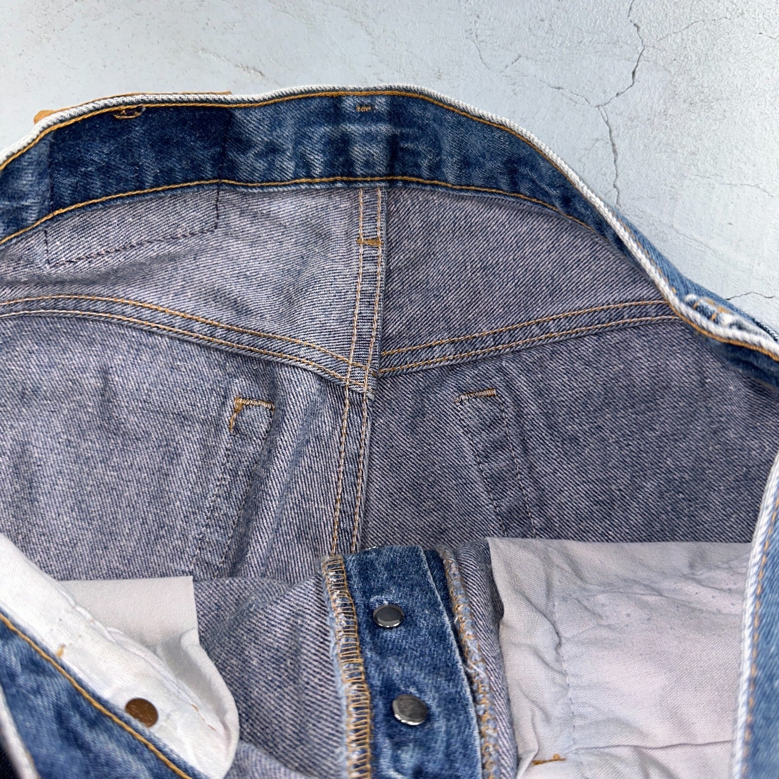 Levis 501 Vintage 80s USA XX Shorts Cut Off Blue Light Wash 32x32 Act 31x6