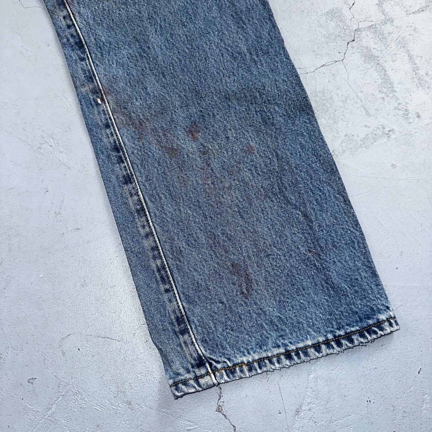 Levis 501 Vintage 90s Y2K Straight Leg Jeans Blue Light Wash 35x32 Act 34x31