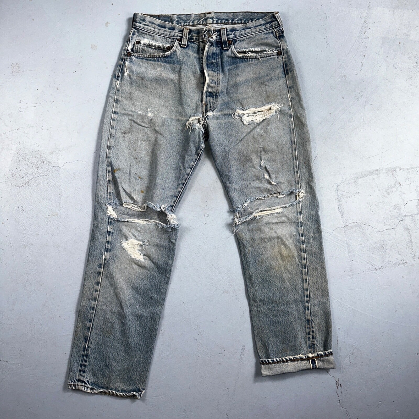 Levis 501 Vintage 80s Redline Selvedge USA XX Jeans Thrashed 33x33 Act 31x30